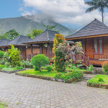Puncak Rinjani Lodge Sembalunlawang Esterno foto
